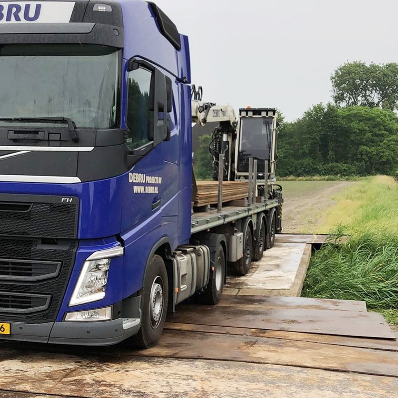 Steel road plates 5 debru levering