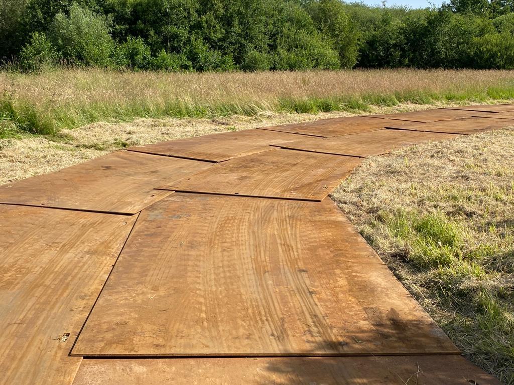 Rijplaten huren Gelderland 3 stalen rijplaten huren
